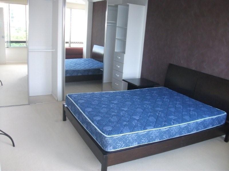 15/21 Armrick Avenue, Broadbeach QLD 4218