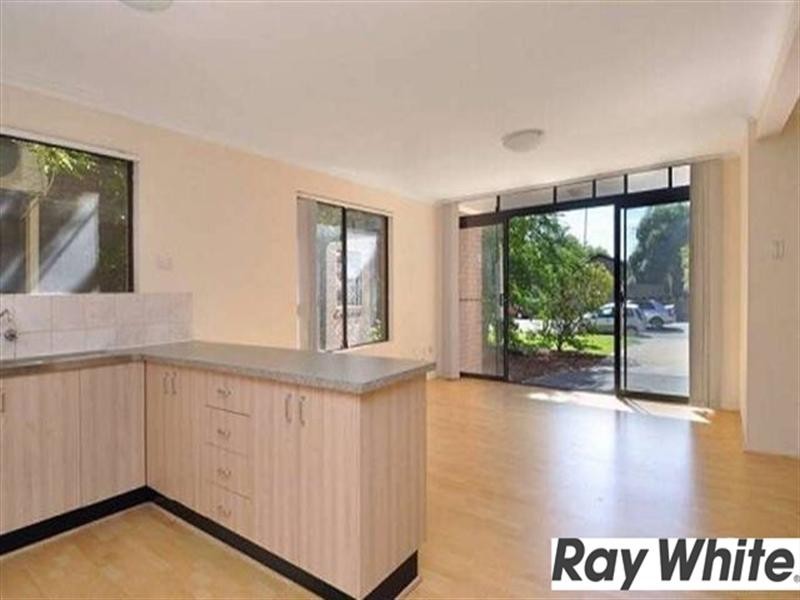 3/50 Oceanic Drive, Mermaid Waters QLD 4218
