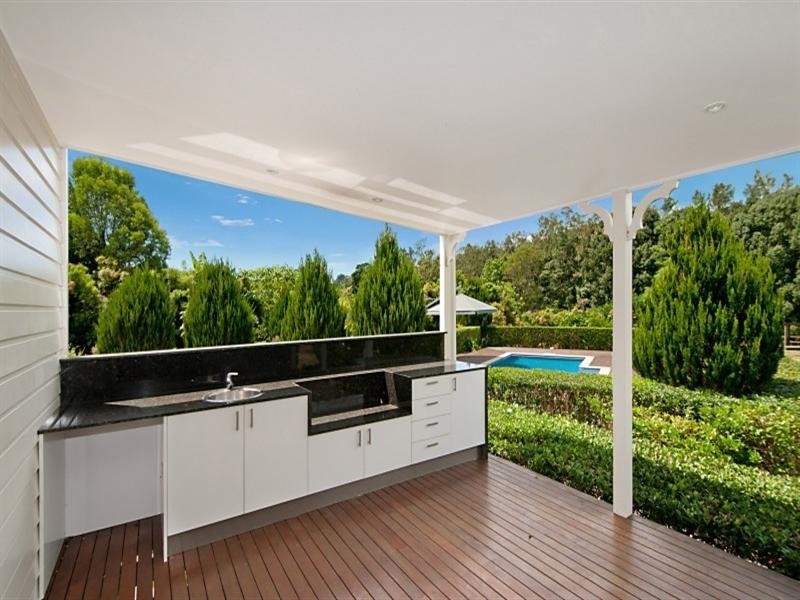 26 Gibsonville Street, Tallebudgera Valley QLD 4228