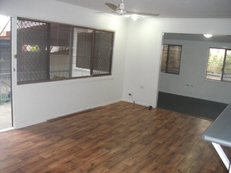 154 Monaco Street, Broadbeach Waters QLD 4218