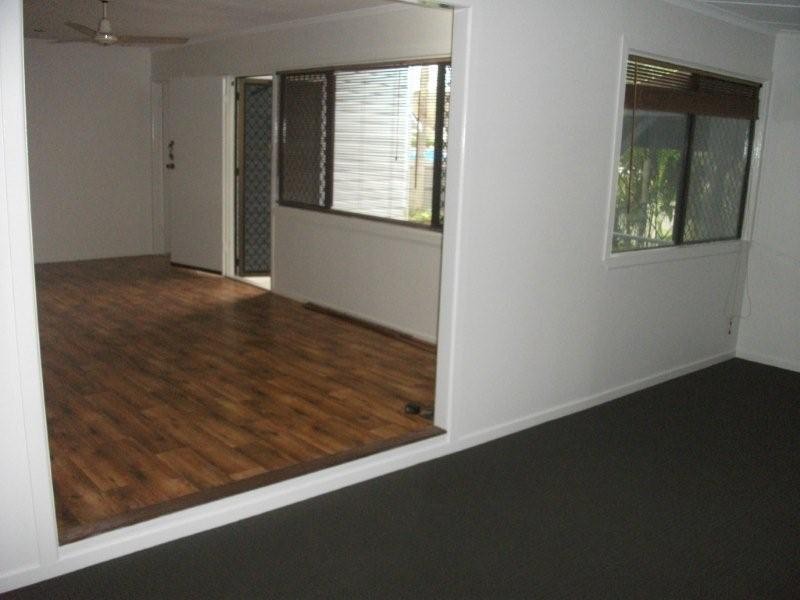 154 Monaco Street, Broadbeach Waters QLD 4218