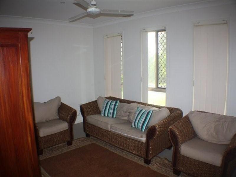 10 Habitat Way, Upper Coomera QLD 4209