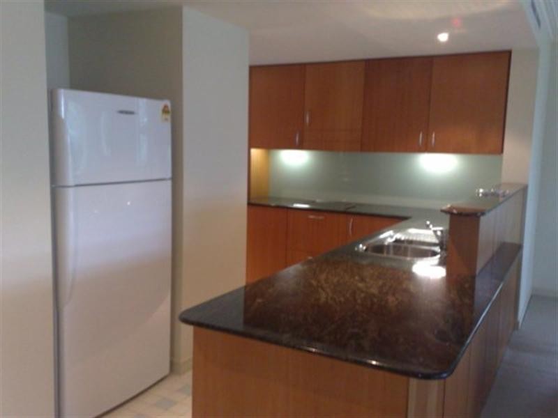 4112 Archer Hill, Benowa QLD 4217