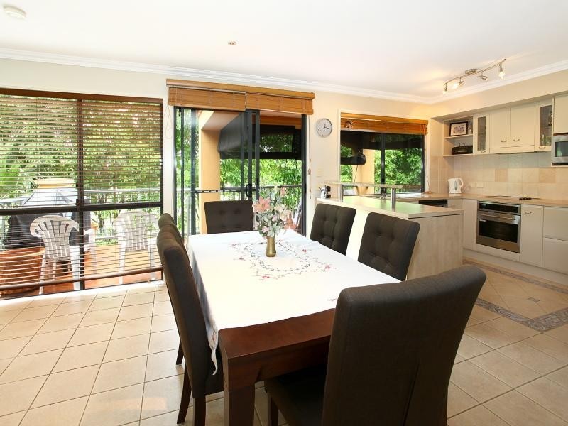 94/20 Fairway Drive, Clear Island Waters QLD 4226