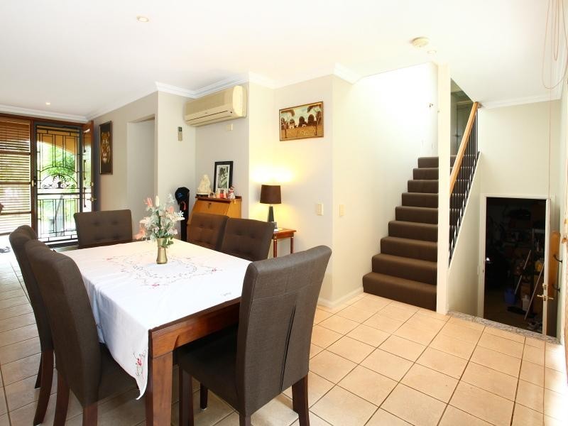 94/20 Fairway Drive, Clear Island Waters QLD 4226