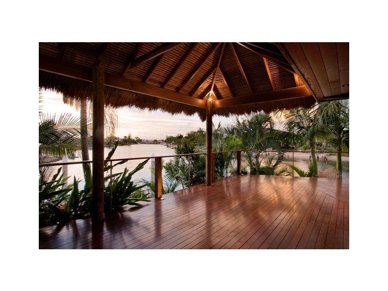 Broadbeach Waters QLD 4218