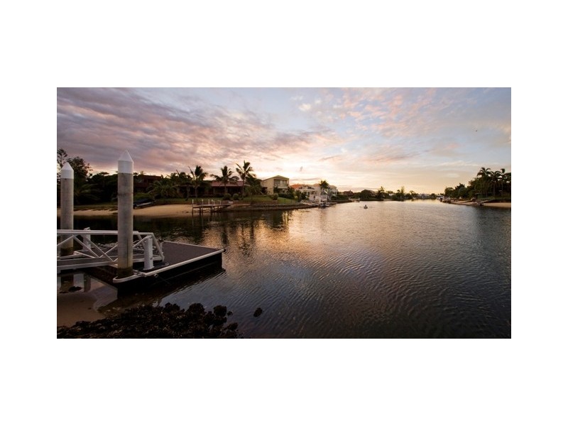 Broadbeach Waters QLD 4218