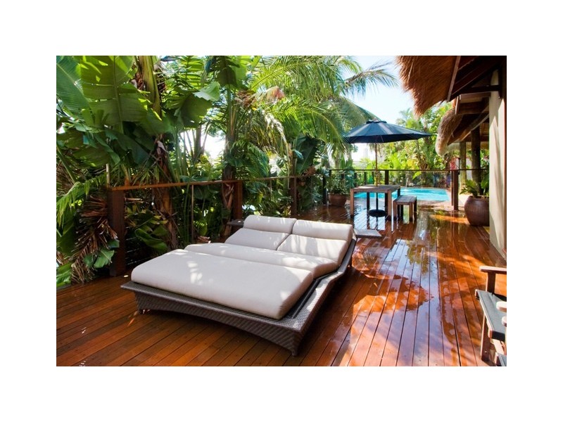 Broadbeach Waters QLD 4218