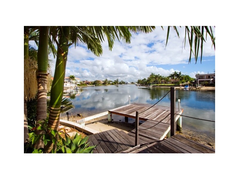 Broadbeach Waters QLD 4218