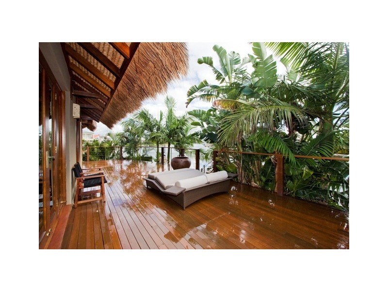 Broadbeach Waters QLD 4218