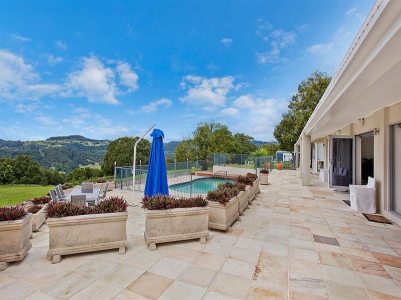 647 Trees Road, Tallebudgera QLD 4228