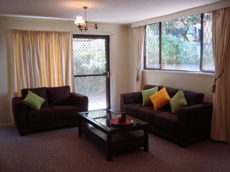 2 ‘Julia Court’ 11 Jubilee Avenue, Broadbeach QLD 4218