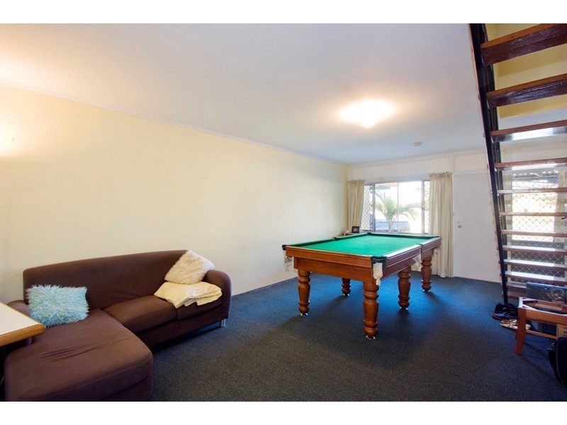 185 Old Burleigh Road, Broadbeach QLD 4218