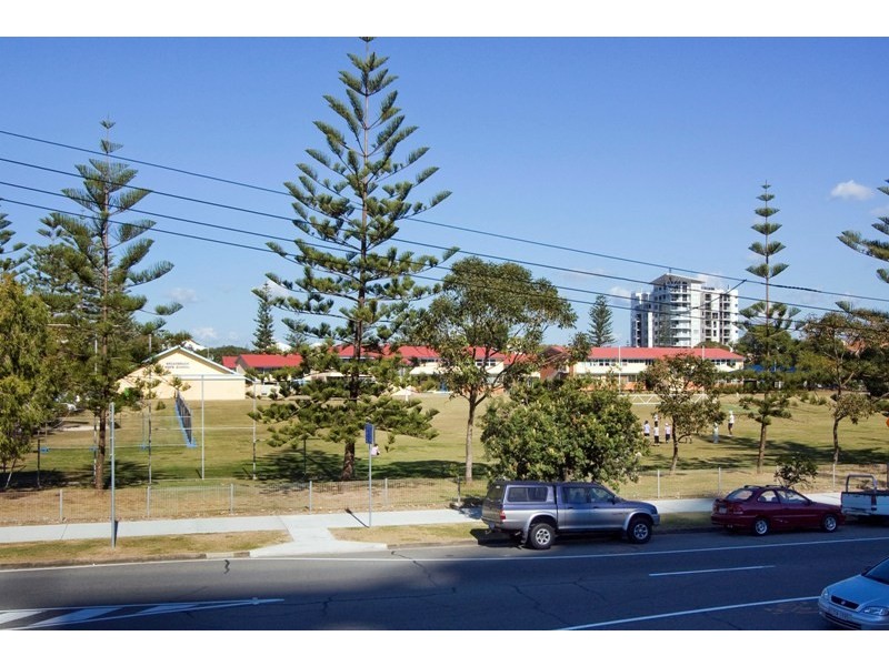 185 Old Burleigh Road, Broadbeach QLD 4218
