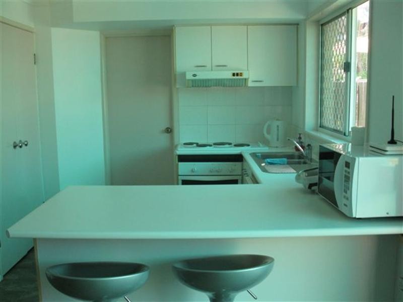 6/130 Pappas Way, Carrara QLD 4211