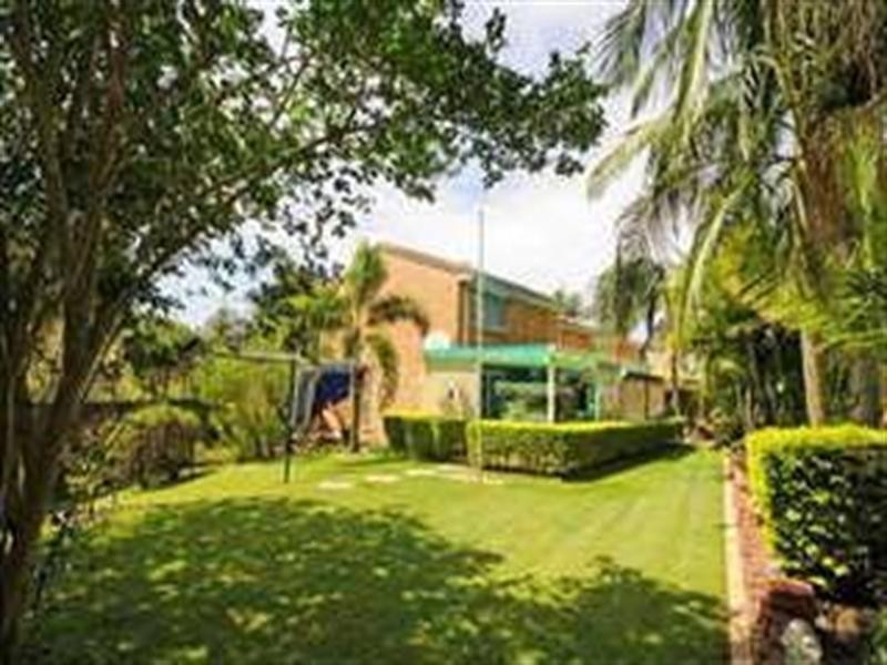 6/130 Pappas Way, Carrara QLD 4211