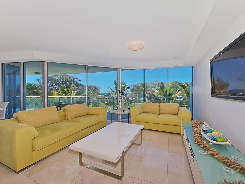 1 ‘Waterline’ 132 Old Burleigh Road, Broadbeach QLD 4218