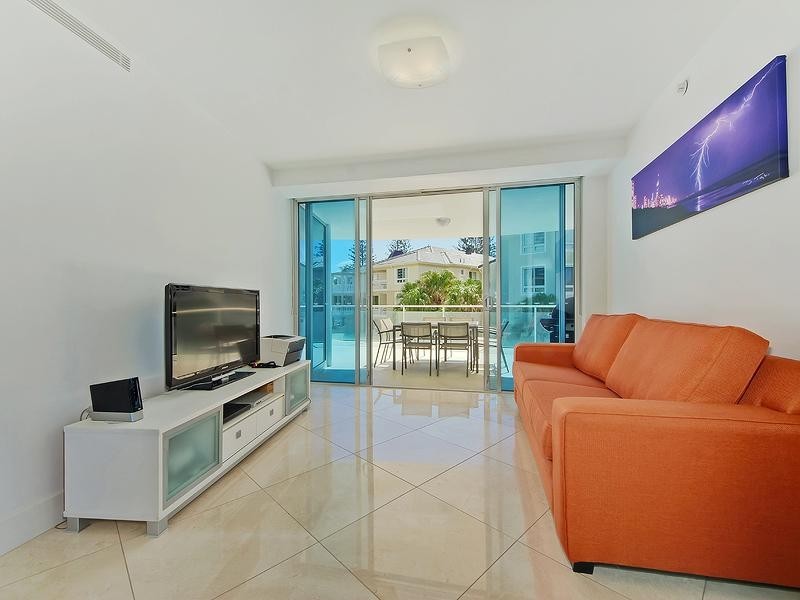 1 ‘Waterline’ 132 Old Burleigh Road, Broadbeach QLD 4218