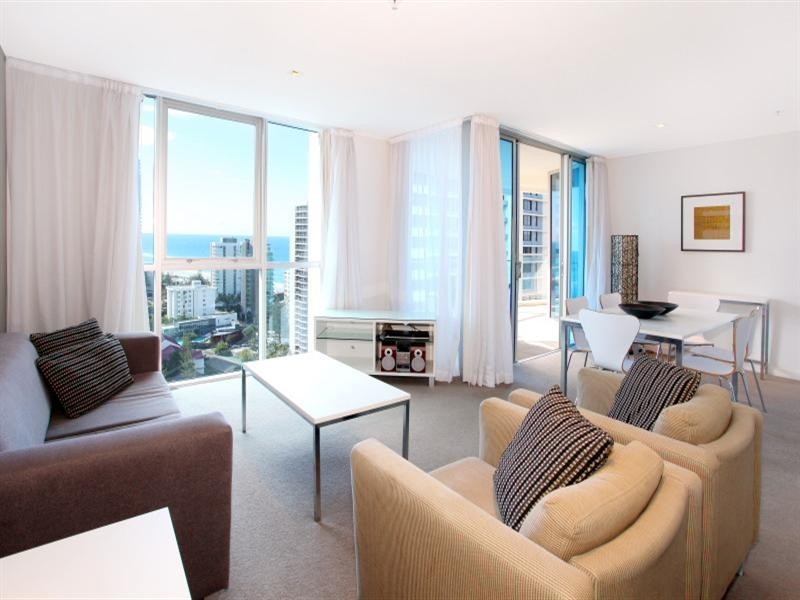 2004 ‘Artique’ 18 Enderley Avenue, Surfers Paradise QLD 4217