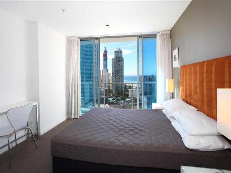 2004 ‘Artique’ 18 Enderley Avenue, Surfers Paradise QLD 4217