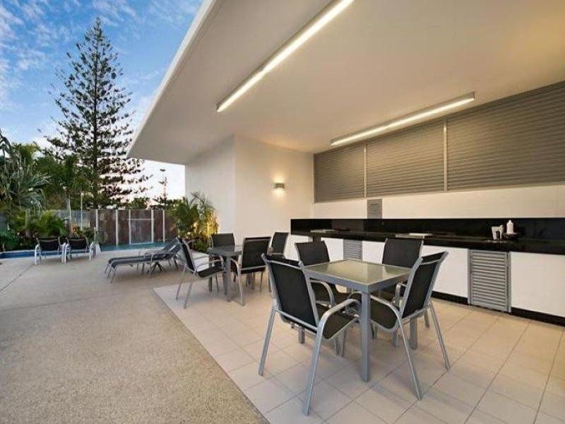 62/27 Surf Parade, Broadbeach QLD 4218