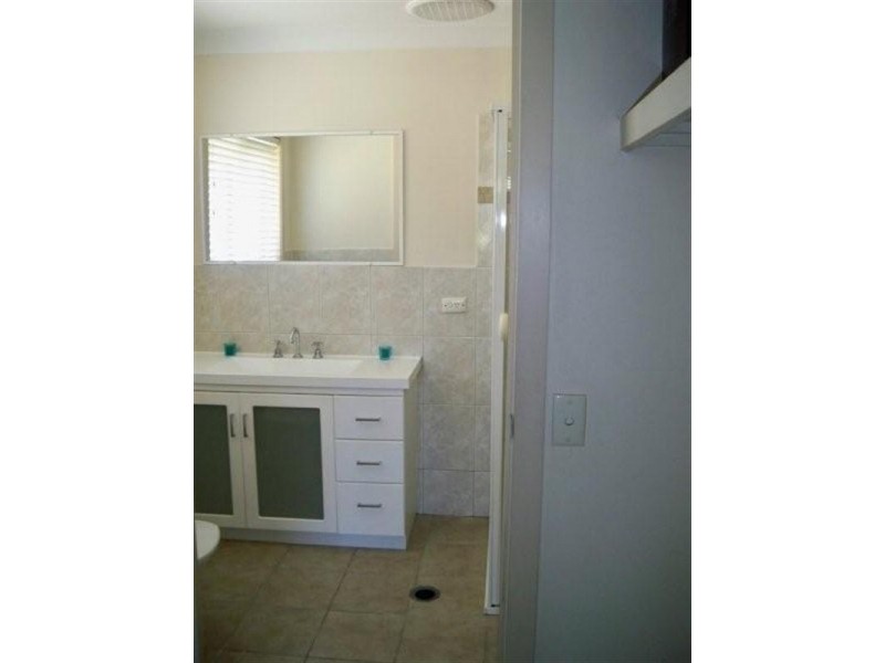 74 Hooker Boulevard, Mermaid Waters QLD 4218