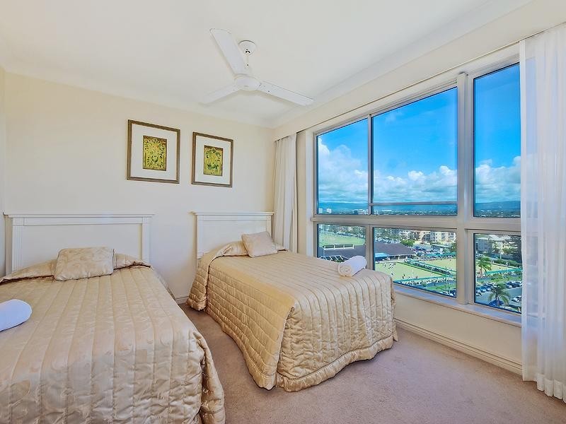 49 ‘Oceana on Broadbeach’ 100 Old Burleigh Road, Broadbeach QLD 4218