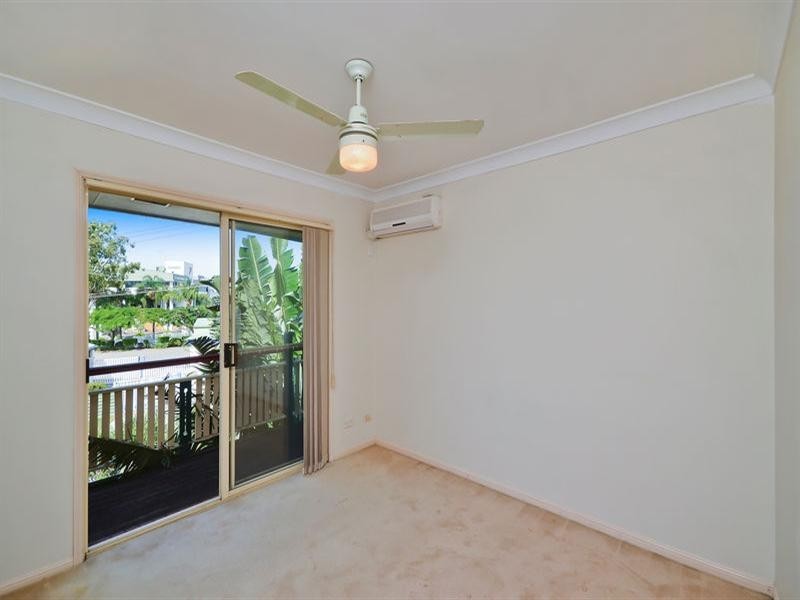 64/100 Racecourse Drive, Bundall QLD 4217