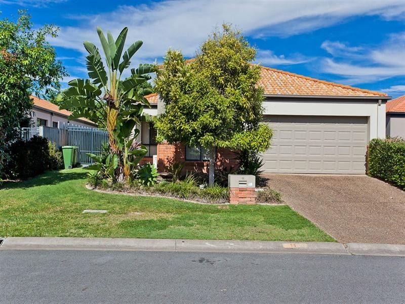 11 Nardoo Street, Robina QLD 4226