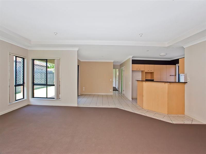 11 Nardoo Street, Robina QLD 4226