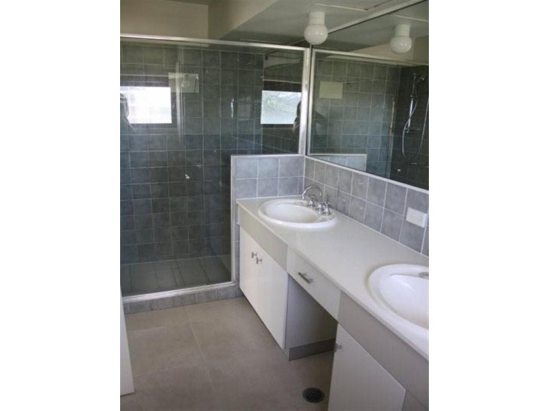 3/7 Britannia Avenue, Broadbeach QLD 4218