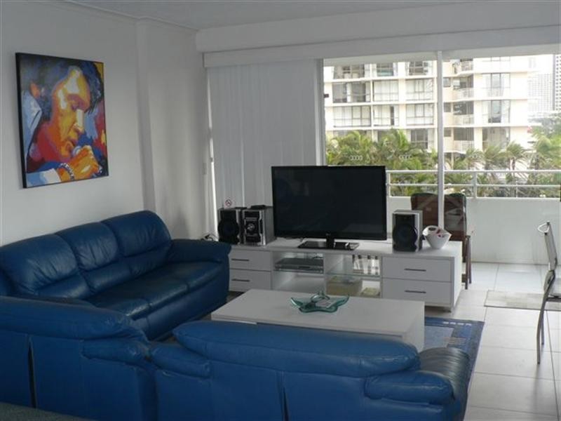 204/3458 Main Beach Parade, Surfers Paradise QLD 4217