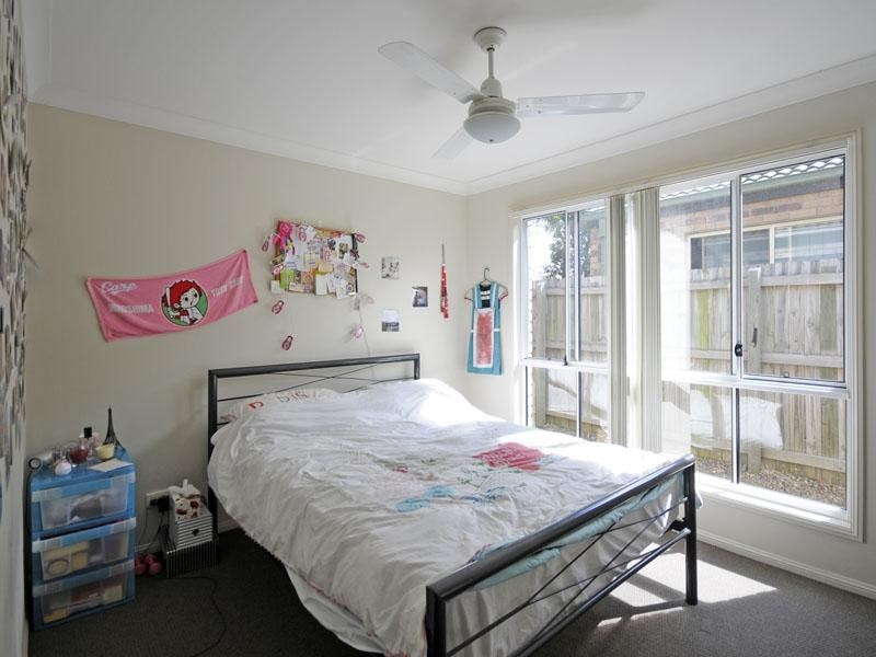 2/36 Merton Drive, Upper Coomera QLD 4209