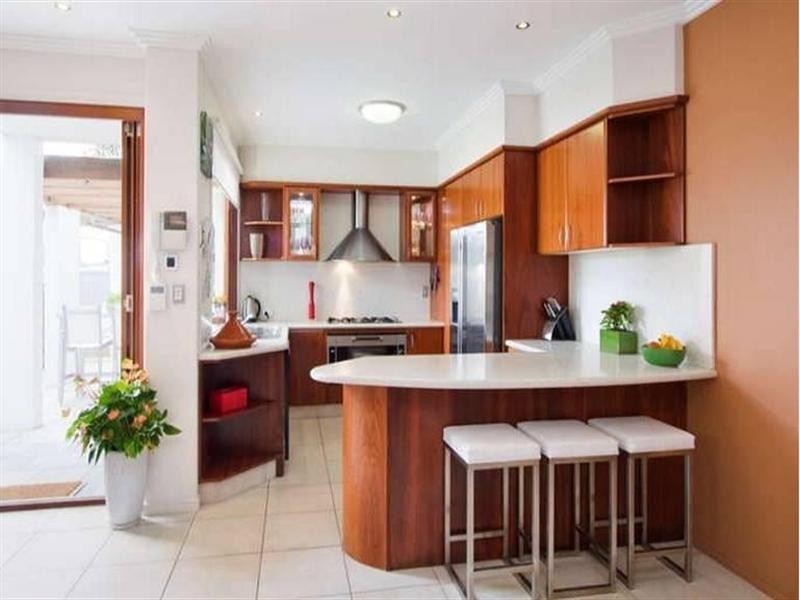 1/6 Second Avenue, Burleigh Heads QLD 4220