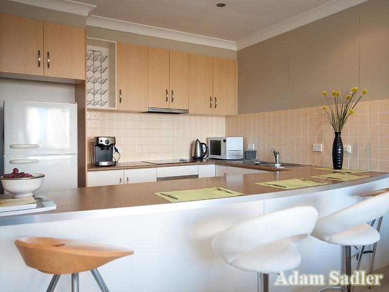 14 ‘Linden Court’ 21 Armrick Avenue, Broadbeach QLD 4218