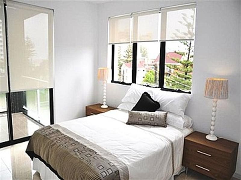 10/3 Beach Parade, Surfers Paradise QLD 4217