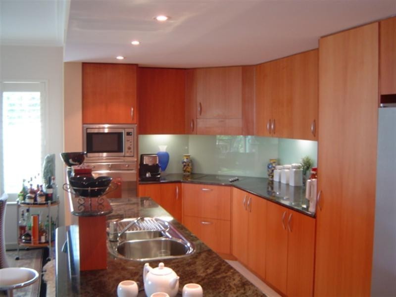 4125 Archer Hill, Benowa QLD 4217