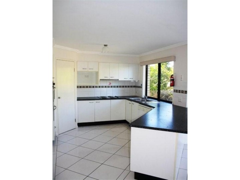 40 Karbunya Street, Mermaid Waters QLD 4218