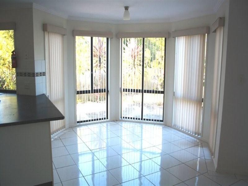 40 Karbunya Street, Mermaid Waters QLD 4218