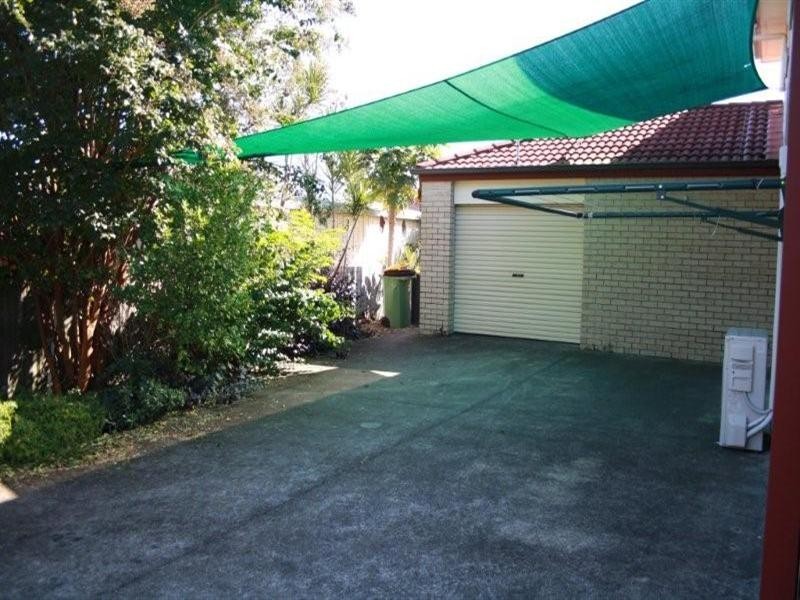 40 Karbunya Street, Mermaid Waters QLD 4218