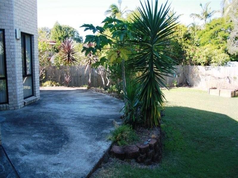 40 Karbunya Street, Mermaid Waters QLD 4218