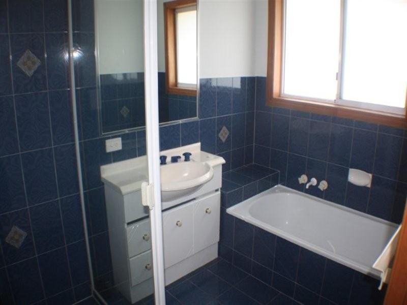 28 High Ridge Road, Gaven QLD 4211