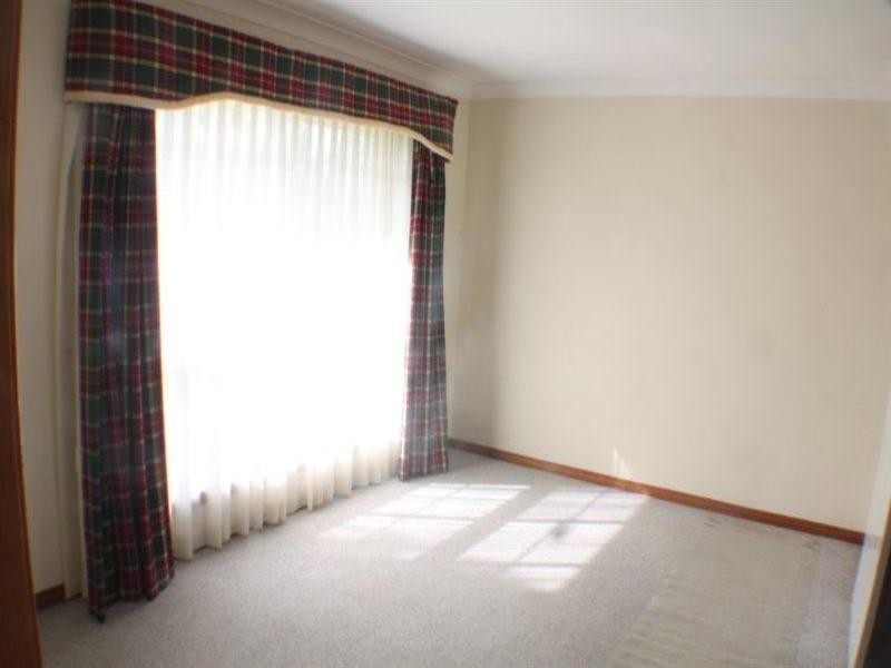 28 High Ridge Road, Gaven QLD 4211