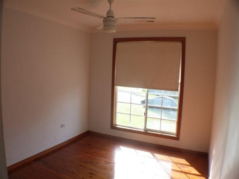 28 High Ridge Road, Gaven QLD 4211