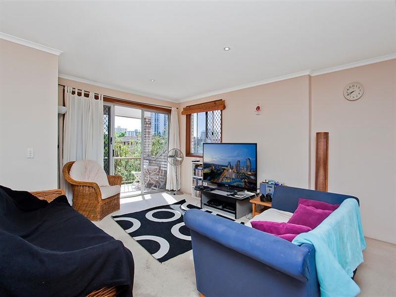 12 ‘Barcelona’ 32 Armrick Avenue, Broadbeach QLD 4218