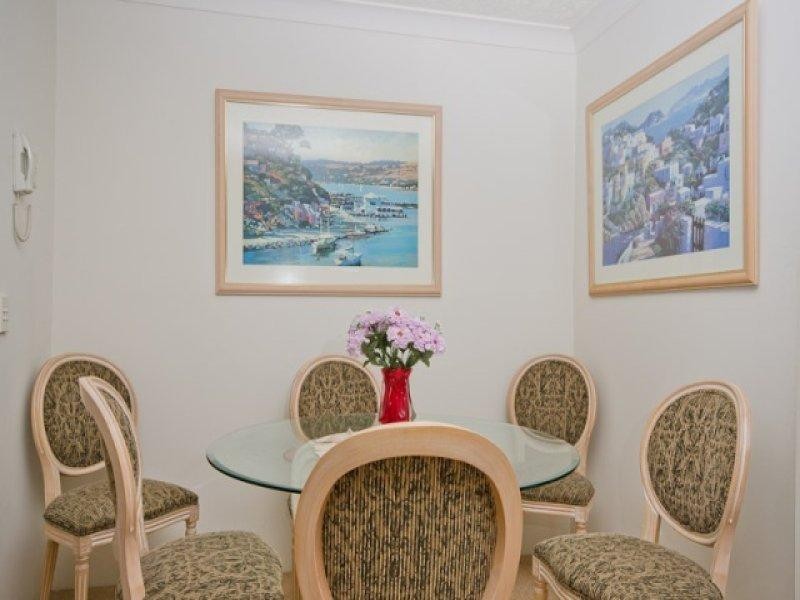 502 The Ritz Philip Avenue, Broadbeach QLD 4218