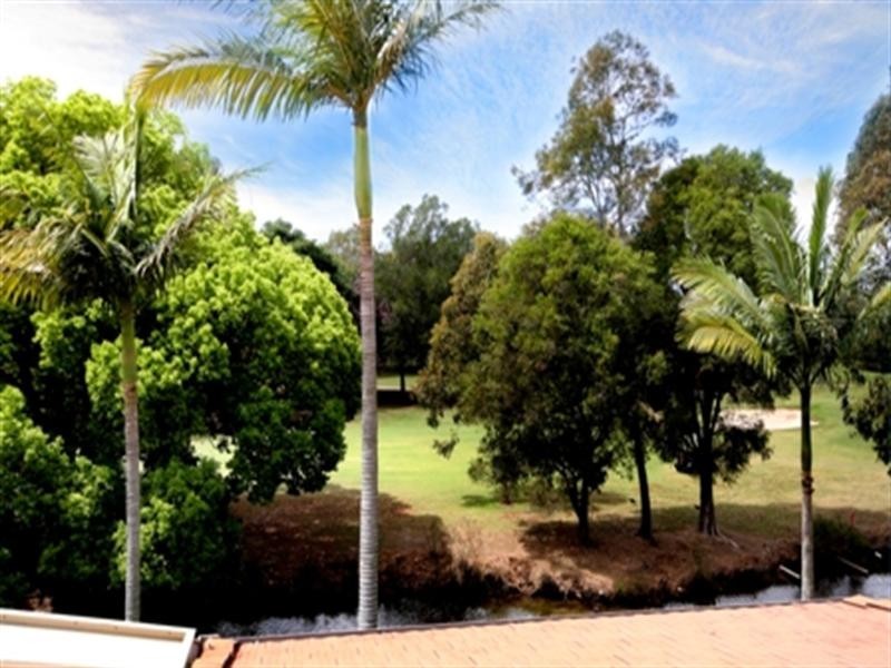 Villa 1 Bradford North, Rhode Island, Clear Island Waters QLD 4226