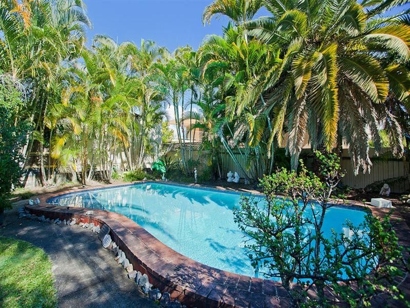 1 Wallace Street, Southport QLD 4215