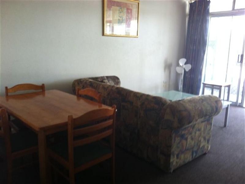 2/19 Watson Esplanade, Surfers Paradise QLD 4217