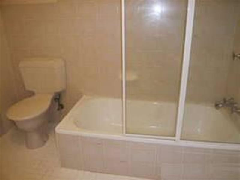 7/55 Old Burleigh Road, Broadbeach QLD 4218